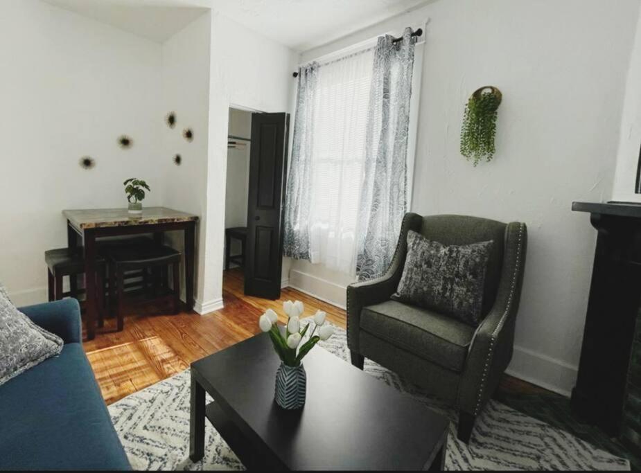 Lovely 2Br W Office Space - King Bed & Alexa Leilighet Pittsburgh Eksteriør bilde