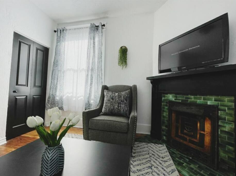Lovely 2Br W Office Space - King Bed & Alexa Leilighet Pittsburgh Eksteriør bilde