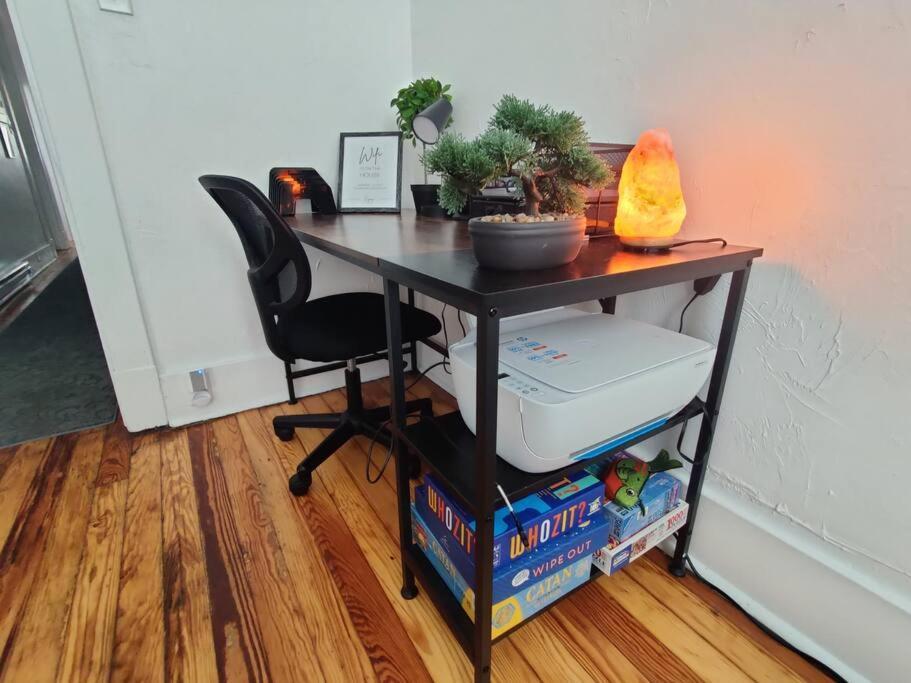 Lovely 2Br W Office Space - King Bed & Alexa Leilighet Pittsburgh Eksteriør bilde