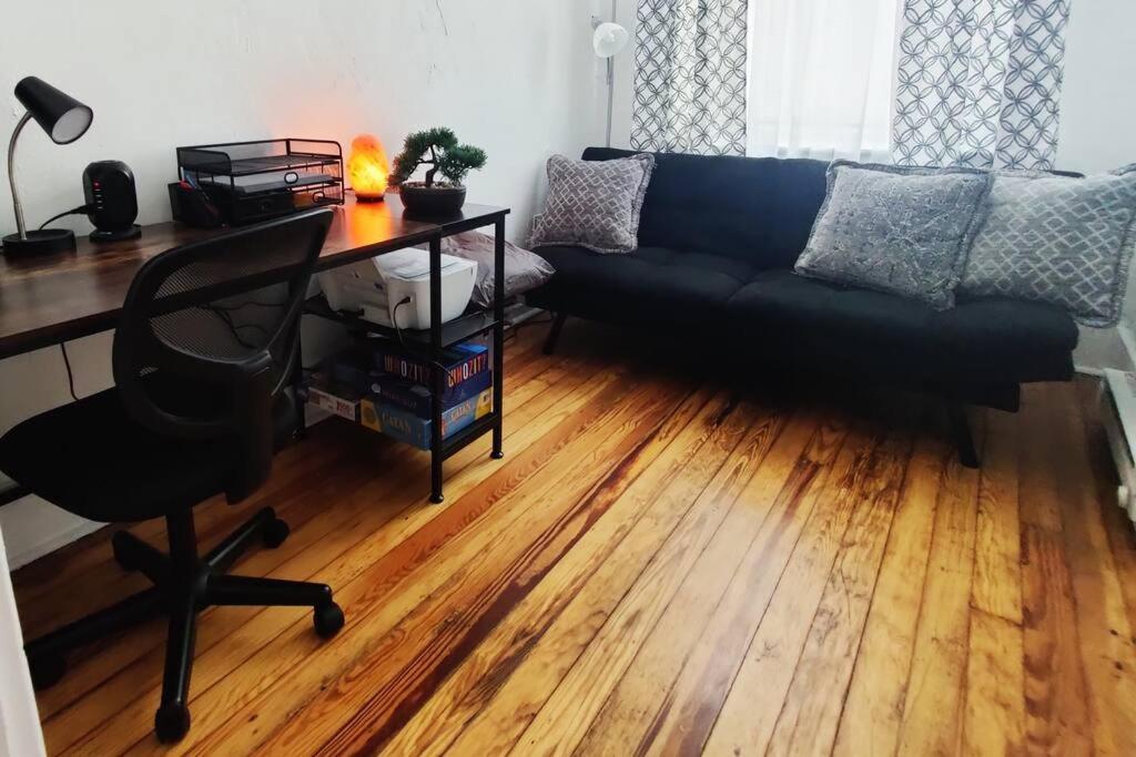Lovely 2Br W Office Space - King Bed & Alexa Leilighet Pittsburgh Eksteriør bilde